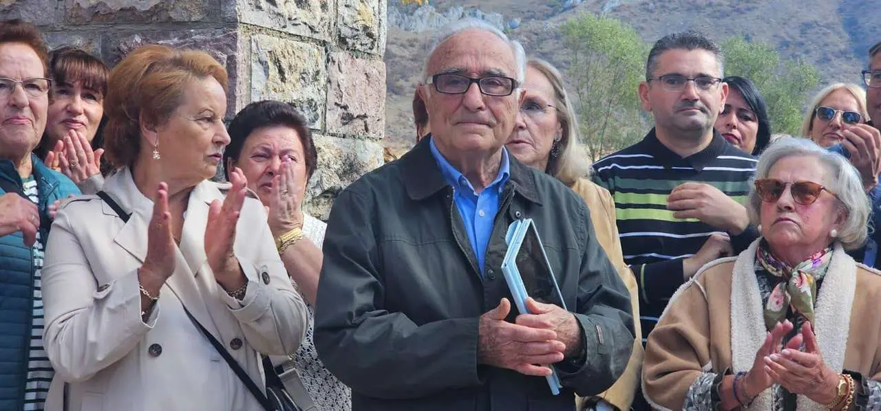 Participantes y visitantes durante la XXV Feria Tradicional de C&aacute;rmenes, que llen&oacute; el municipio de color, m&uacute;sica y tradici&oacute;n. | Le&oacute;n 24 Horas