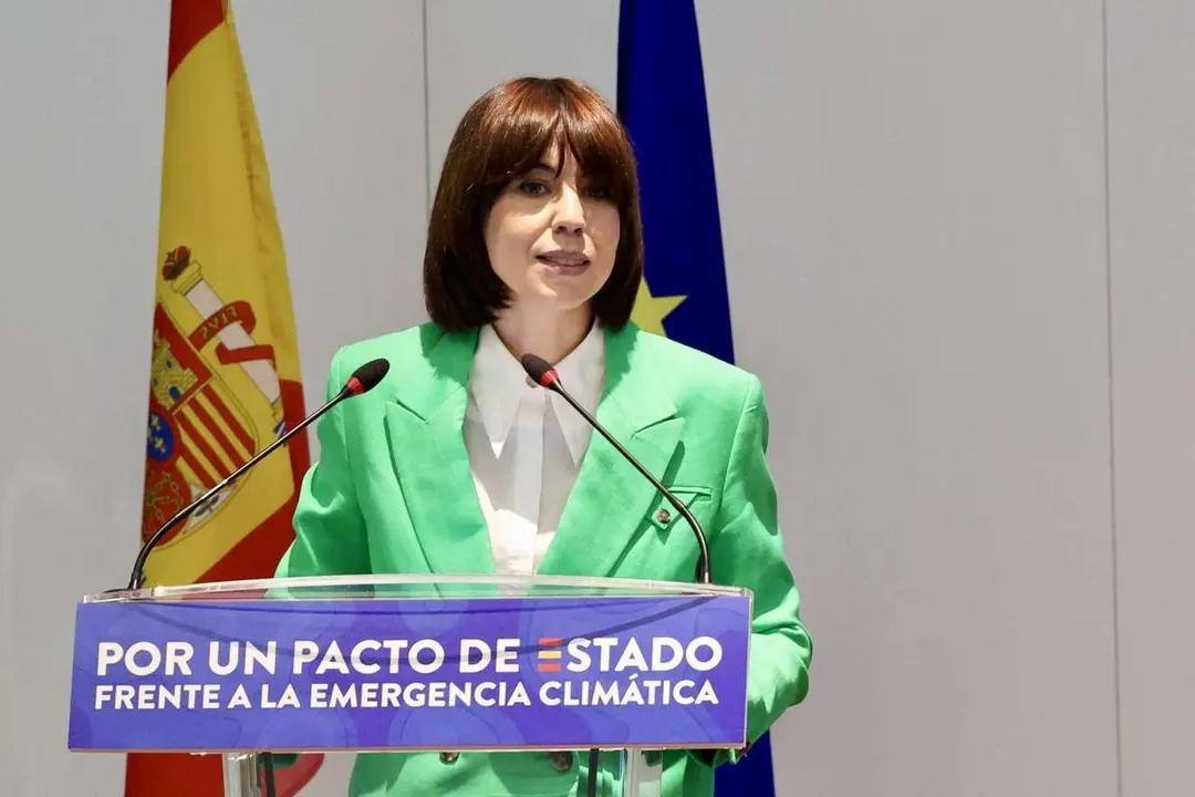 La vicepresidenta tercera del Gobierno y ministra para la Transici&oacute;n Ecol&oacute;gica y el Reto Demogr&aacute;fico, Sara Aagesen Mu&ntilde;oz, abre la Convenci&oacute;n por un Pacto de Estado frente a la Emergencia Clim&aacute;tica que se celebra en Ponferrada, acompa&ntilde;ada por la ministra de Ciencia, Innovaci&oacute;n y Universidades, Diana Morant; el ministro de Agricultura, Pesca y Alimentaci&oacute;n, Luis Planas; el ministro del Interior, Fernando Grande Marlaska y el delegado del Gobierno, Nicanor Sen, entre otras autoridades. Campillo. ICal.