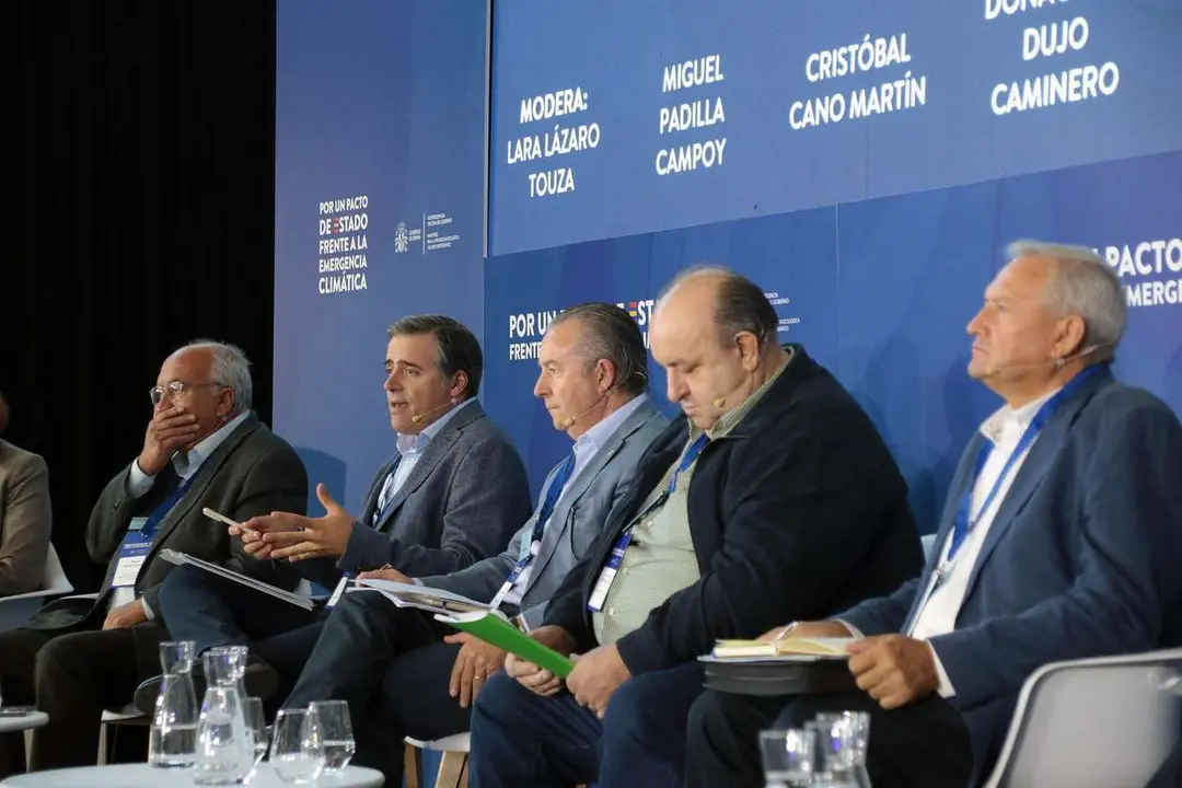 Los principales dirigentes de sindicatos agrarios participan en la segunda jornada de la Convenci&oacute;n por un Pacto de Estado frente a la Emergencia Clim&aacute;tica. Peio Garc&iacute;a / ICAL. 