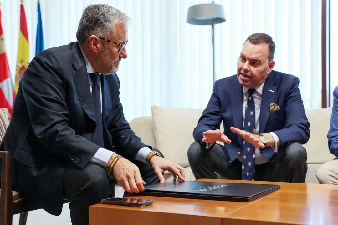 Carlos Poll&aacute;n y Jos&eacute; Mar&iacute;a Viejo. | FUNDOS