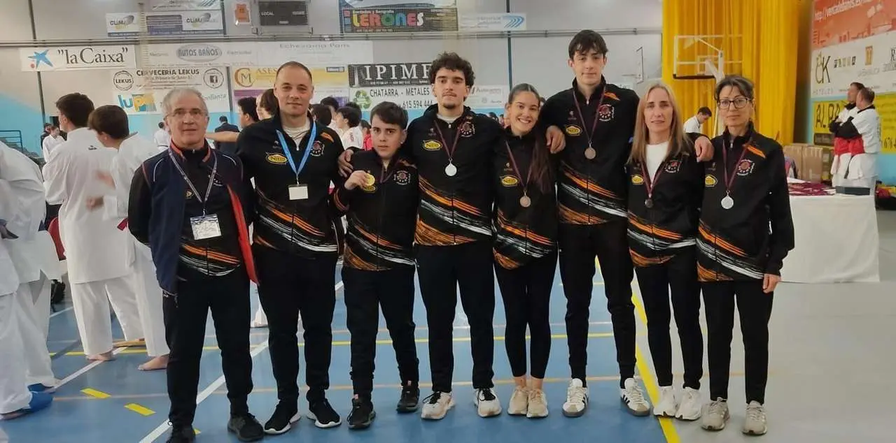 Medallistas del club en la segunda fase de la liga regional.
