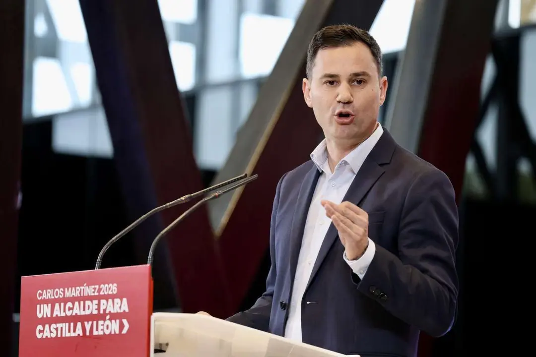 Campillo - ICAL - La secretaria de Organizaci&oacute;n y Acci&oacute;n Electoral del PSOE, Rebeca Torr&oacute;; el secretario general del PSCyL, Carlos Mart&iacute;nez y el secretario provincial del PSOE en Le&oacute;n, Javier Alfonso Cend&oacute;n - Archivo