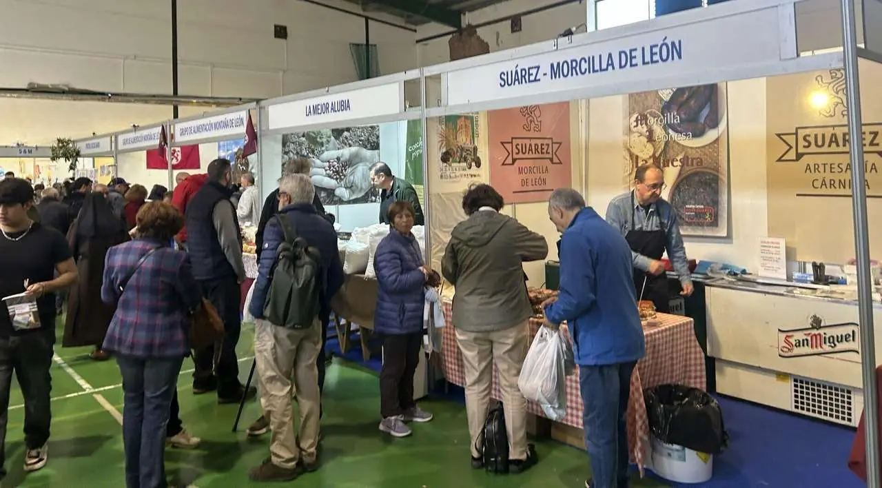 Ambiente en Sahag&uacute;n durante la 52&ordf; Feria de San Sim&oacute;n. Le&oacute;n 24 horas.