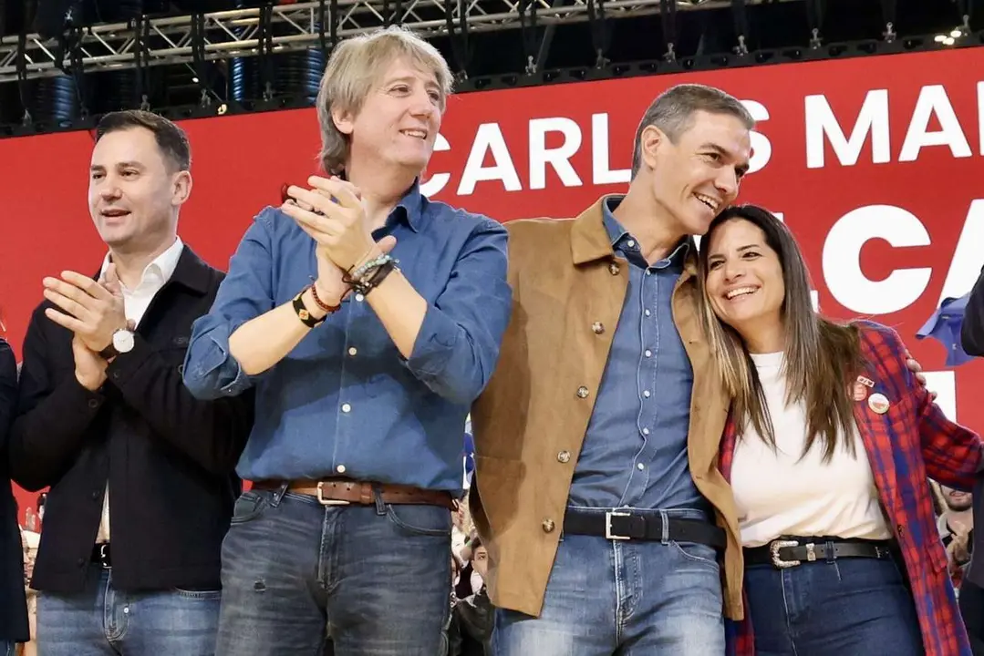 Pedro S&aacute;nchez clausura las jornadas del PSOE en Le&oacute;n junto a Carlos Mart&iacute;nez. | Campillo ICAL