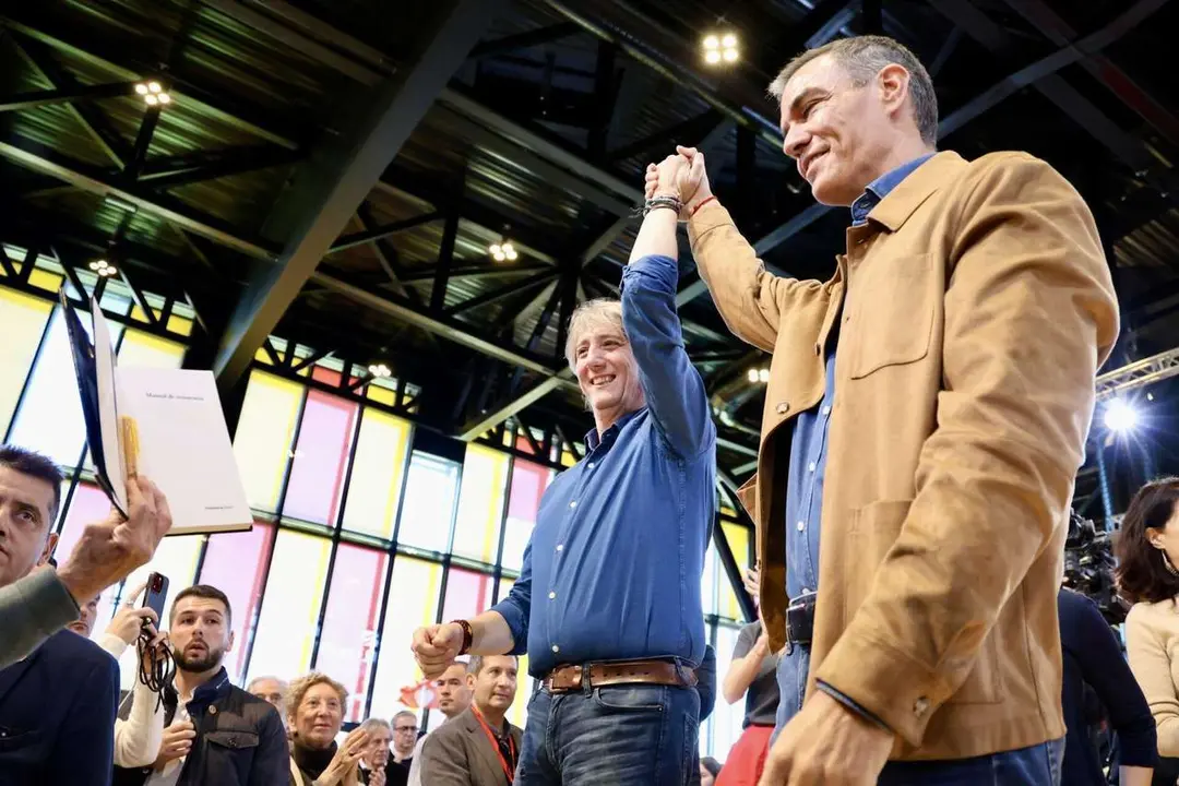 Pedro S&aacute;nchez clausura las jornadas del PSOE en Le&oacute;n junto a Carlos Mart&iacute;nez. | Campillo ICAL