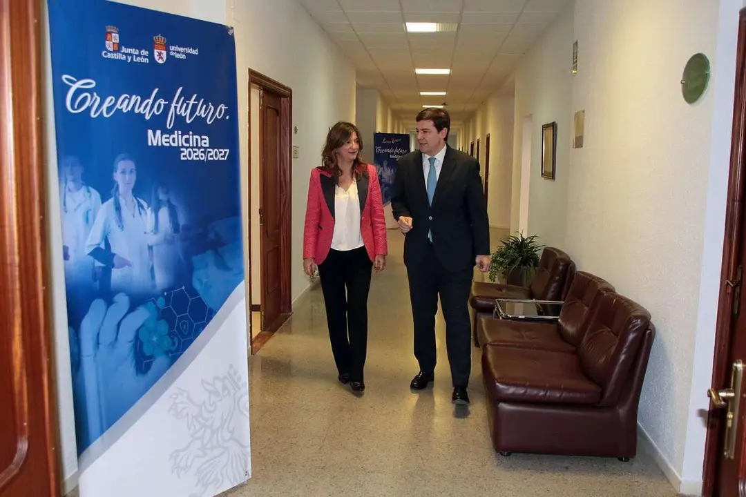 El presidente de la Junta de Castilla y Le&oacute;n, Alfonso Fern&aacute;ndez Ma&ntilde;ueco, se re&uacute;ne con la rectora de la Universidad de Le&oacute;n, Nuria Gonz&aacute;lez &Aacute;lvarez. Ical