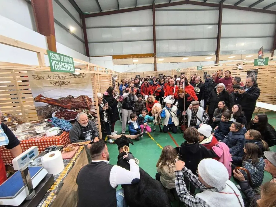 Feria de la Cecina de Chivo de Vegacervera 2025. Le&oacute;n 24 horas.