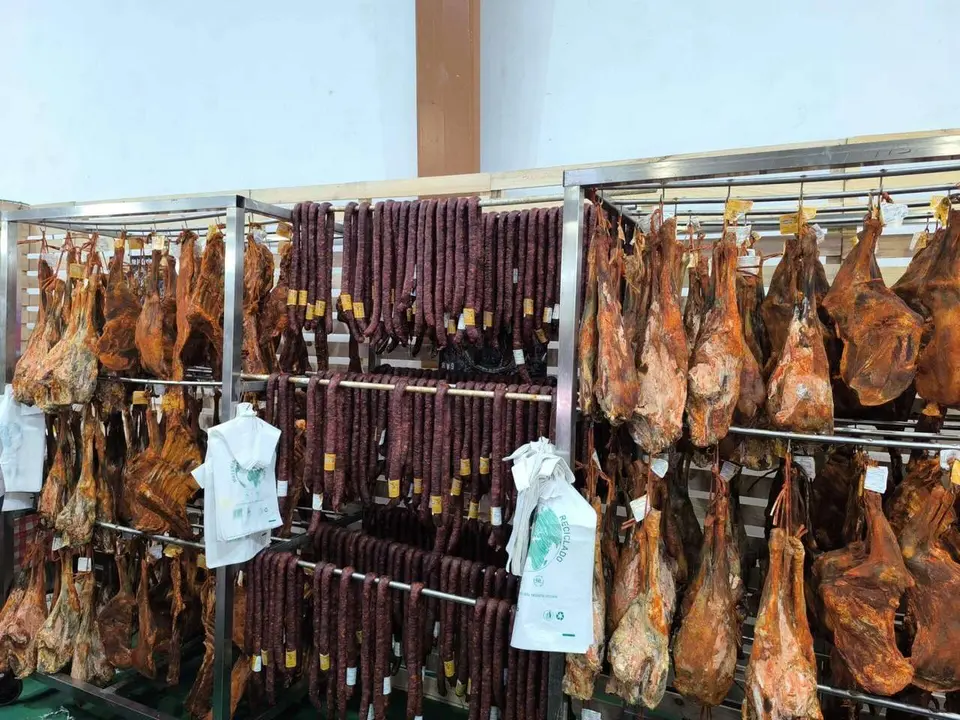 Feria de la Cecina de Chivo de Vegacervera 2025. Le&oacute;n 24 horas.