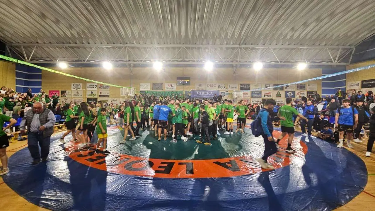 Ambiente, celebraci&oacute;n y entrega de premios en el corro de Sariegos | Le&oacute;n 24 Horas