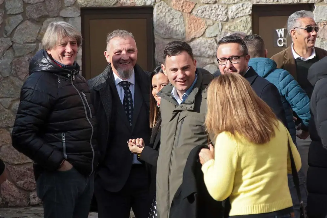  XXXIV Feria de la Cecina de Chivo de Vegacervera a la que asisten el delegado del Gobierno, Nicanor Sen, y el secretario general del PSOE de Castilla y Le&oacute;n y candidato a la Presidencia de la Junta, Carlos Mart&iacute;nez. ICAL
