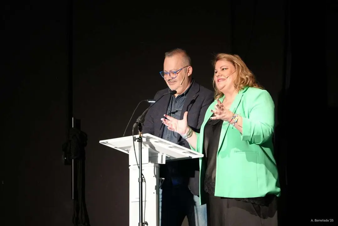 Participantes y premiados en la gala de la lucha leonesa celebrada en el auditorio Caf&eacute; Quijano. Antonio Barre&ntilde;ada.