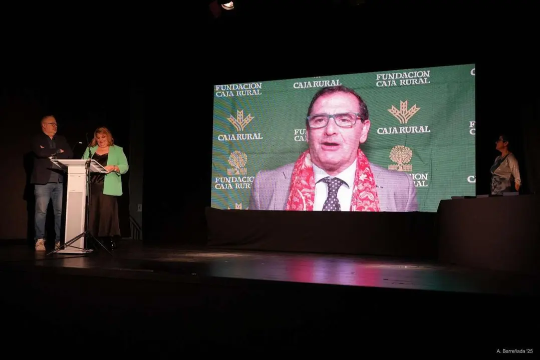 Participantes y premiados en la gala de la lucha leonesa celebrada en el auditorio Caf&eacute; Quijano. Antonio Barre&ntilde;ada.