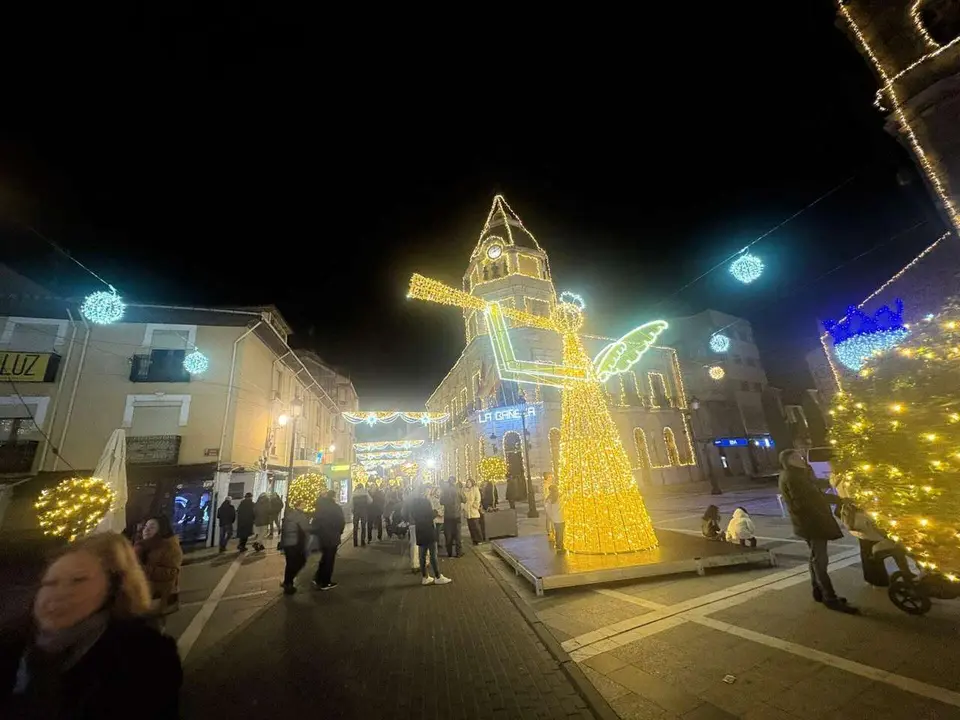 Luces de Navidad de La Ba&ntilde;eza. Le&oacute;n 24 horas.