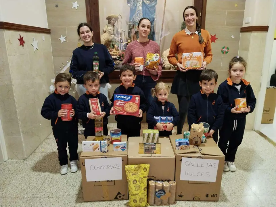 El Colegio Divina Pastora de Le&oacute;n ha llevado a cabo una nueva edici&oacute;n de su 'campa&ntilde;a del kilo'.