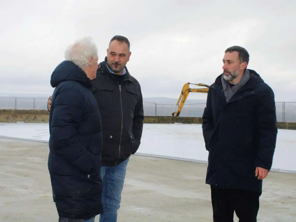 Obras del futuro Centro Arqueol&oacute;gico de la Ciudad de Lancia, en el cerro de Villasabariego.