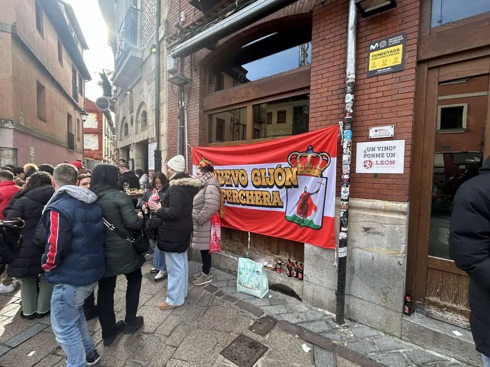 Le&oacute;n 24 horas.
