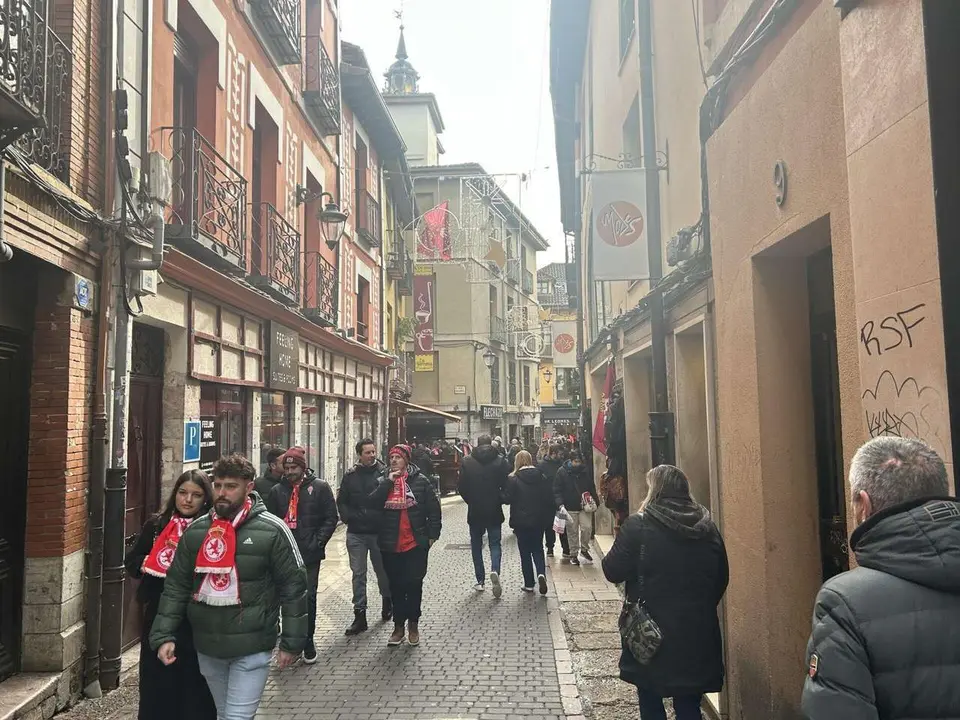 Le&oacute;n 24 horas.