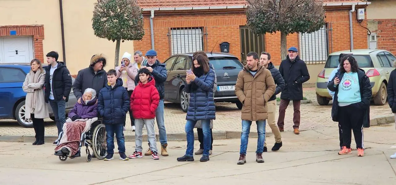 San Ant&oacute;n en Algadefe, con la tradicional subasta de tartas tras los actos del d&iacute;a. | Le&oacute;n 24 Horas