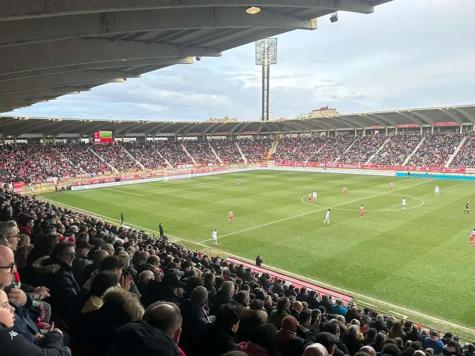 Le&oacute;n 24 horas