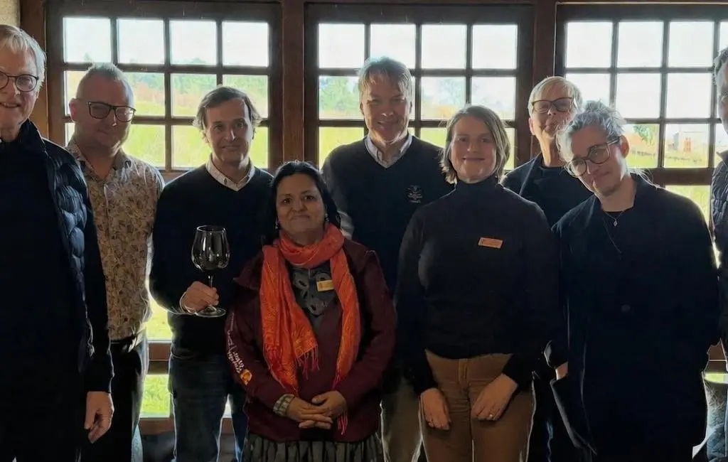 Miembros de la asociaci&oacute;n Munsk&auml;nkarna  durante su reciente visita al Bierzo.
