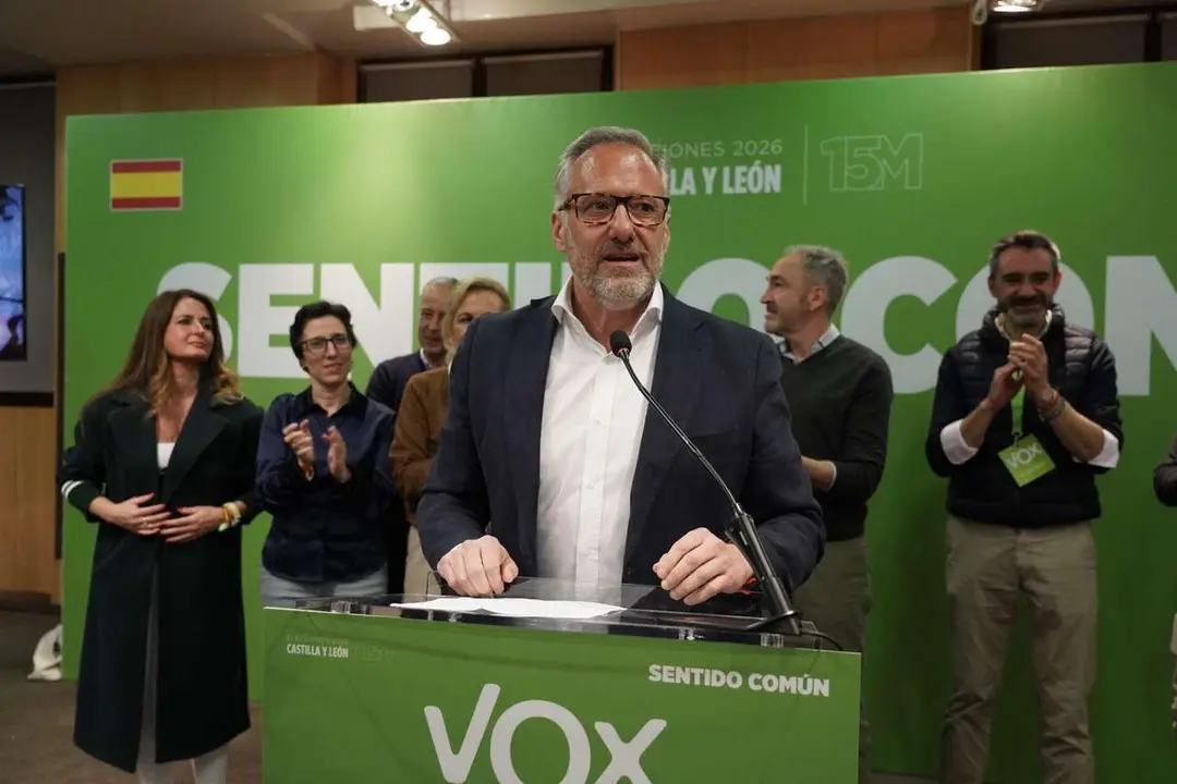 El candidato de VOX a la presidencia de Castilla y Le&oacute;n, Carlos Poll&aacute;n, en el &nbsp;AC Hotel Palacio de Santa Ana, Arroyo de la Encomienda (Valladolid) donde ha seguido el resultado de las elecciones. Eduardo Margareto. ICAL