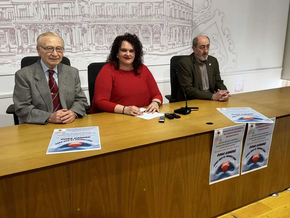 Presentaci&oacute;n del marat&oacute;n de donantes de sangre, este lunes en el Ayuntamiento de Le&oacute;n.