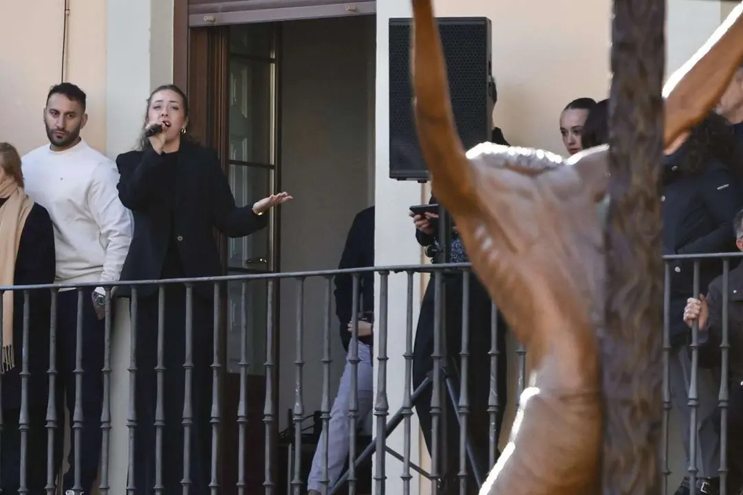 Celebraci&oacute;n del acto de &lsquo;El Encuentro&rsquo; en el transcurso de la Procesi&oacute;n de los Pasos de la Cofrad&iacute;a del Dulce Nombre de Jes&uacute;s Nazareno de la Semana Santa de Le&oacute;n