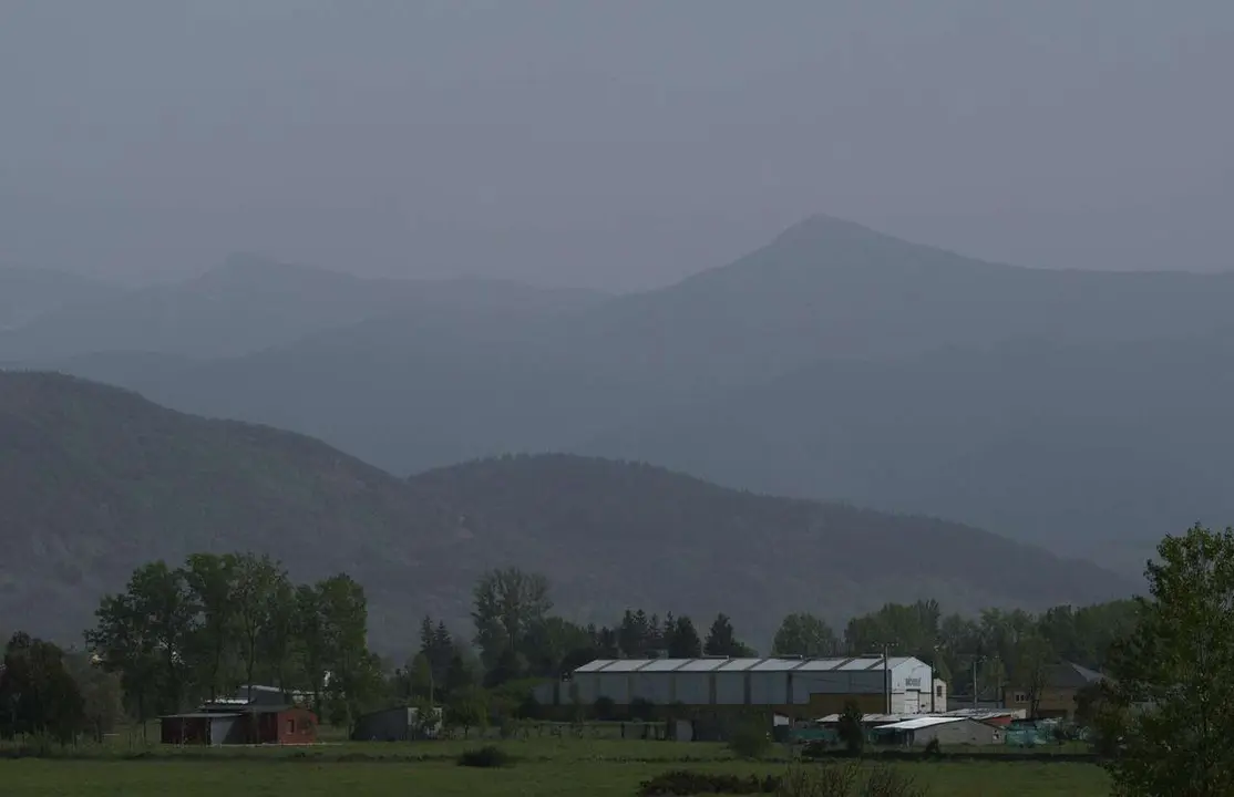 Calima en el Bierzo. C&eacute;sar  S&aacute;nchez