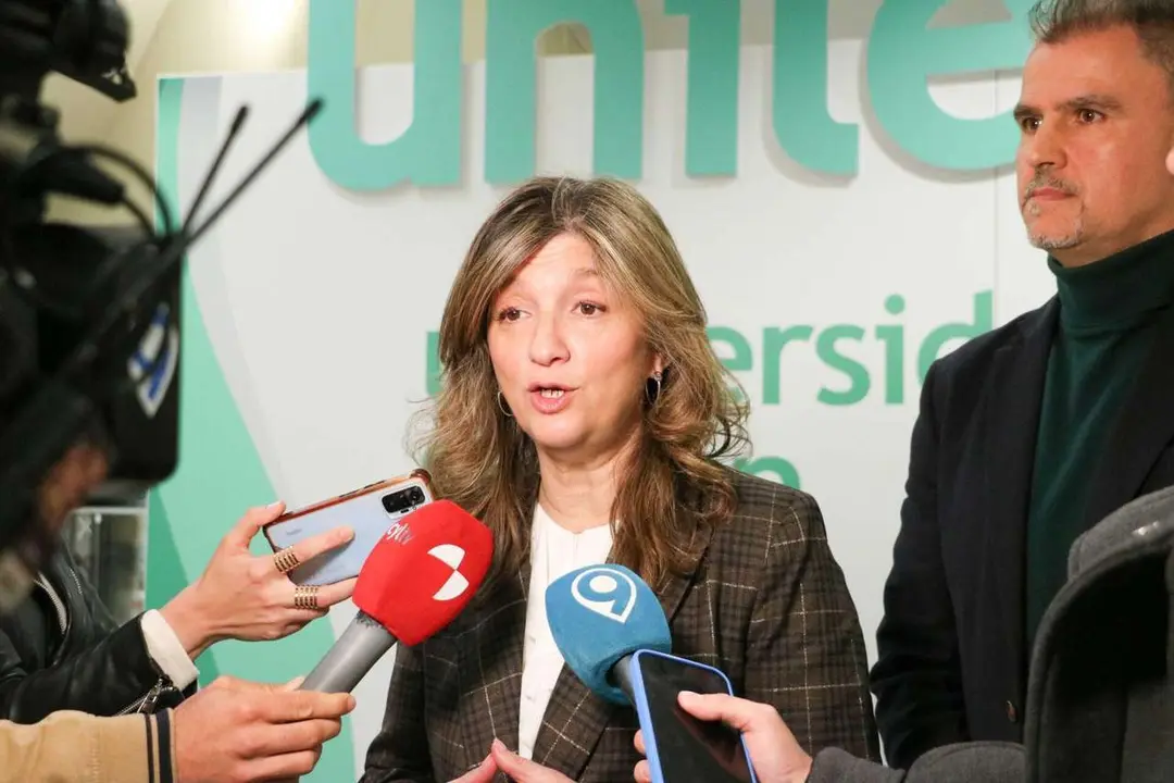 Nuria Gonz&aacute;lez, rectora de la ULE.