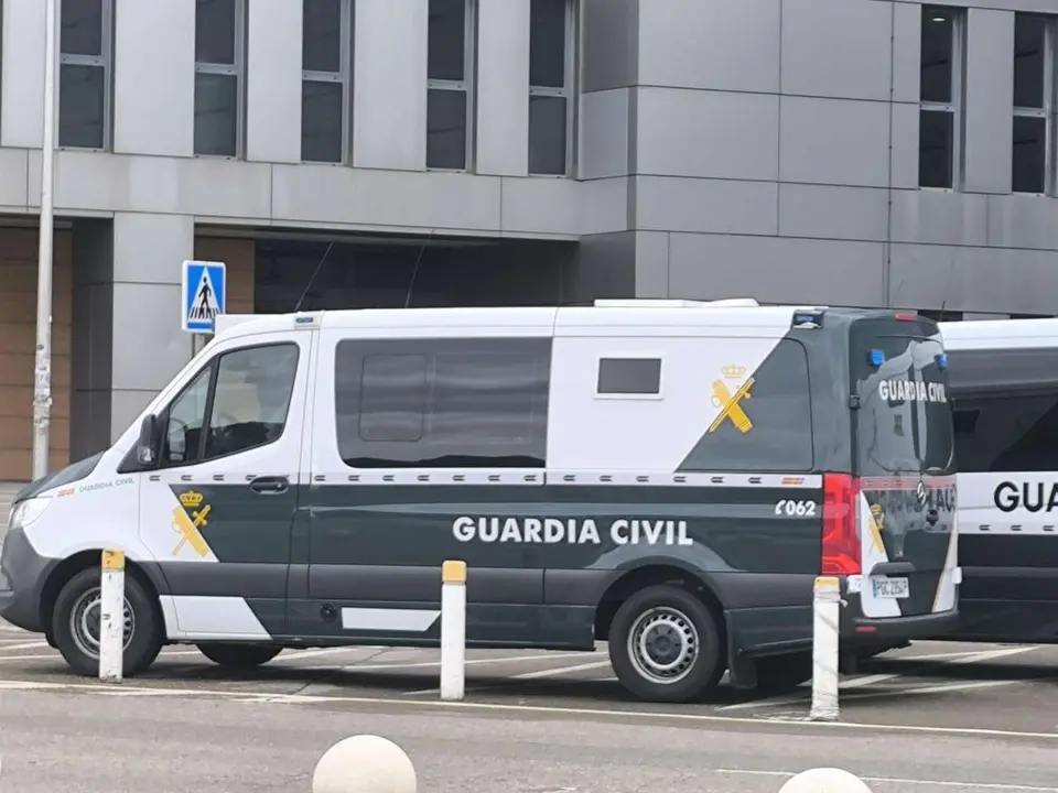 LE&Oacute;N24HORAS
