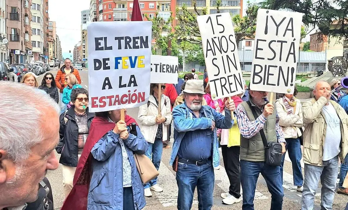 LE&Oacute;N24HORAS