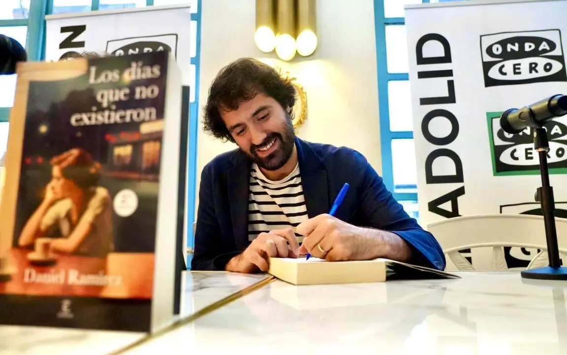 El periodista Daniel Ram&iacute;rez presentar&aacute; la novela &lsquo;Los d&iacute;as que no existieron&rsquo;