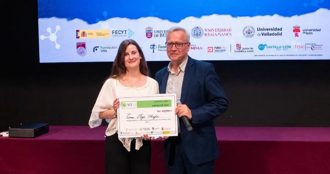 Tania Payo Seraf&iacute;n con el primer premio
