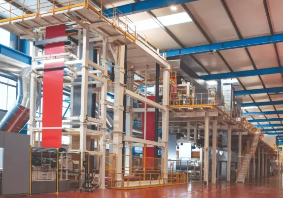 la f&aacute;brica tiene sus instalaciones en Parandanes, Toral de los Vados. | STACBOND