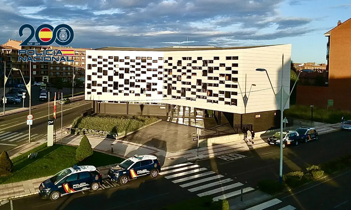 Polic&iacute;a Nacional