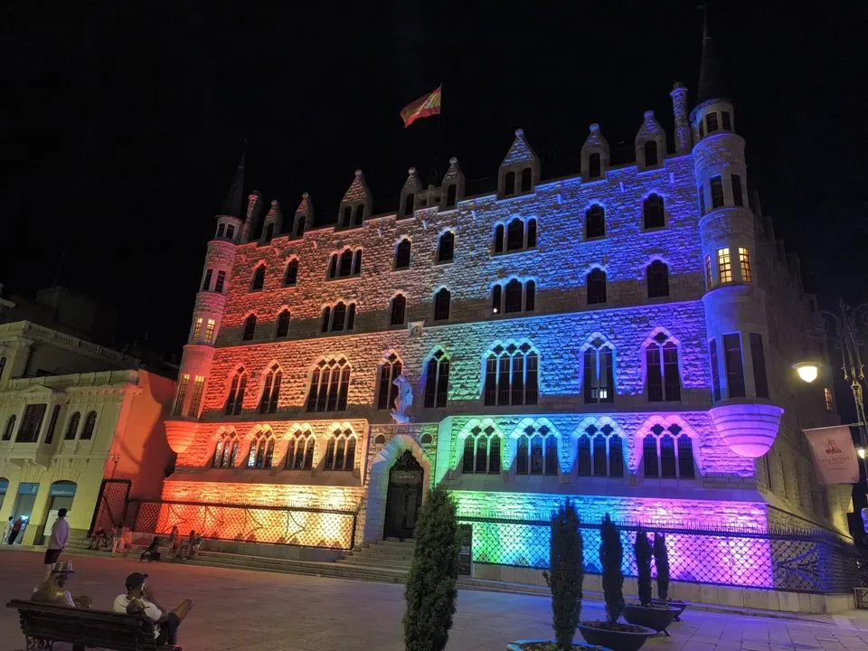 Botines de ilumina con la bandera LGTBI