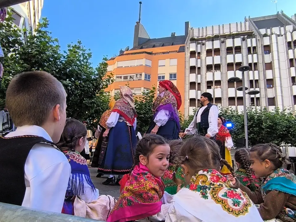 Bailes regionales Andadura  (6)