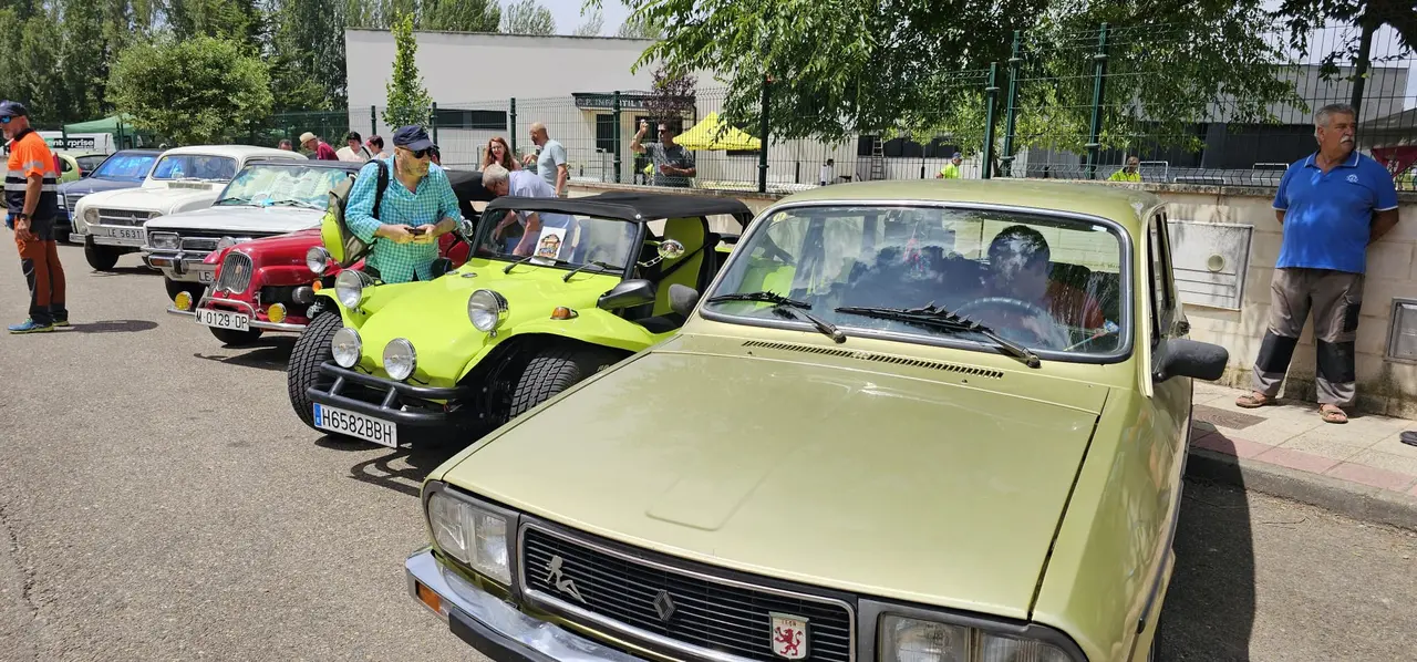 Concentraci&oacute;n de coches cl&aacute;sicos y Feria del Vino y el Queso de Carbajal de la Legua 2026 - Le&oacute;n24horas
