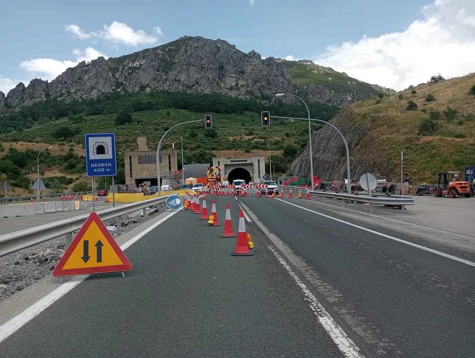 Cortes por las obras en el T&uacute;nel del Negr&oacute;n