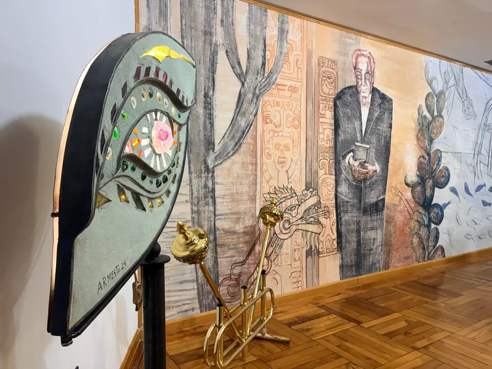 Mar&iacute;a Jes&uacute;s Garc&iacute;a Armesto dona a la Universidad de Le&oacute;n &lsquo;Oculus Draconi&rsquo;s, una escultura con forma de ojo de drag&oacute;n ue homenajea al arquitecto catal&aacute;n