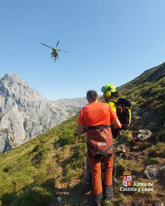 Rescate monta&ntilde;eros en Picos de Europa