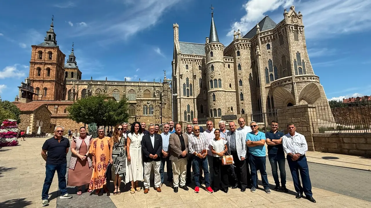 El Foro del Manzanal re&uacute;ne en Astorga a m&aacute;s de 20 alcaldes y numerosas entidades para reclamar la eliminaci&oacute;n del peaje de la AP-71 entre Le&oacute;n y Astorga