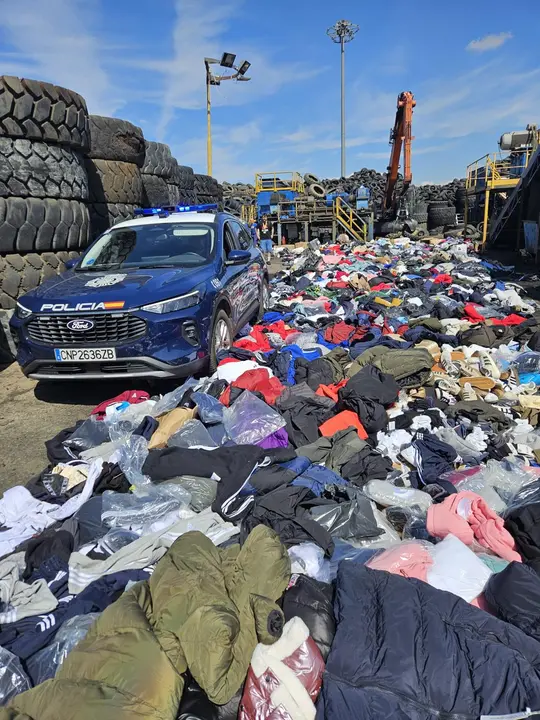 Destrucci&oacute;n de ropa falsificada