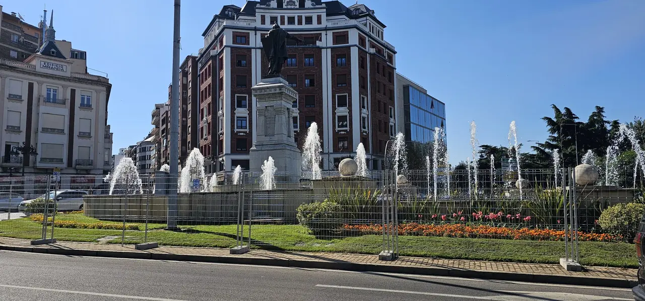 Fuente de Guzm&aacute;n vallada. Le&oacute;n24horas