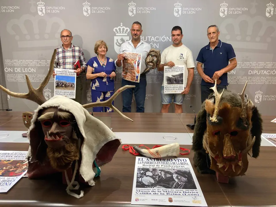 Velilla de la Reina acoge las V Jornadas de las Mascaradas Leonesas. Peio Garc&iacute;a. Ical