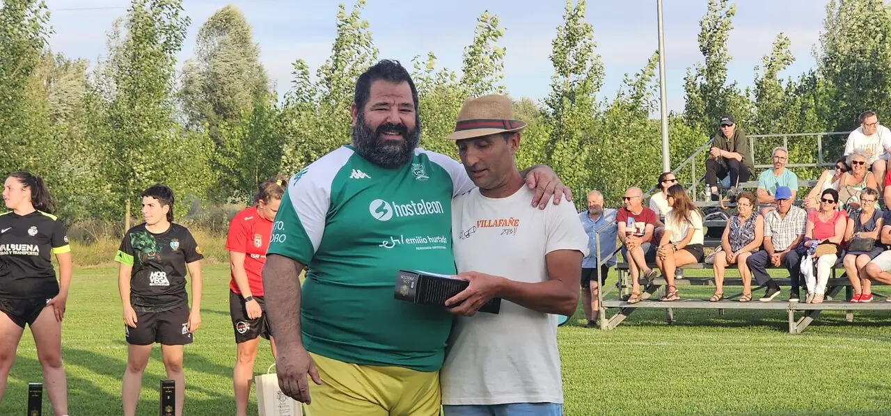 Corro de lucha leonesa Villafa&ntilde;e 18 07 2026 Pesados (5)