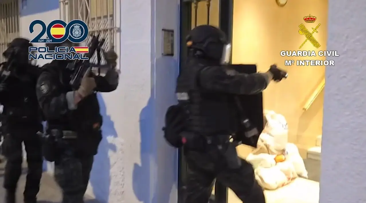 Polic&iacute;a Nacional