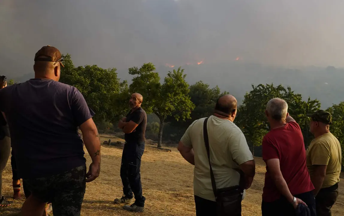 La localidad de Turienzo Casta&ntilde;ero (Le&oacute;n), afectada por el incendio declarado de nivel 2