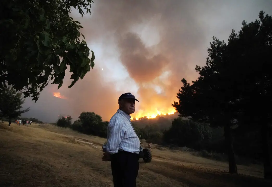 La localidad de Turienzo Casta&ntilde;ero (Le&oacute;n), afectada por el incendio declarado de nivel 2