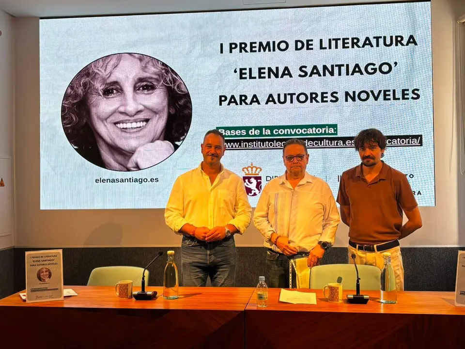 Elena Santiago 1